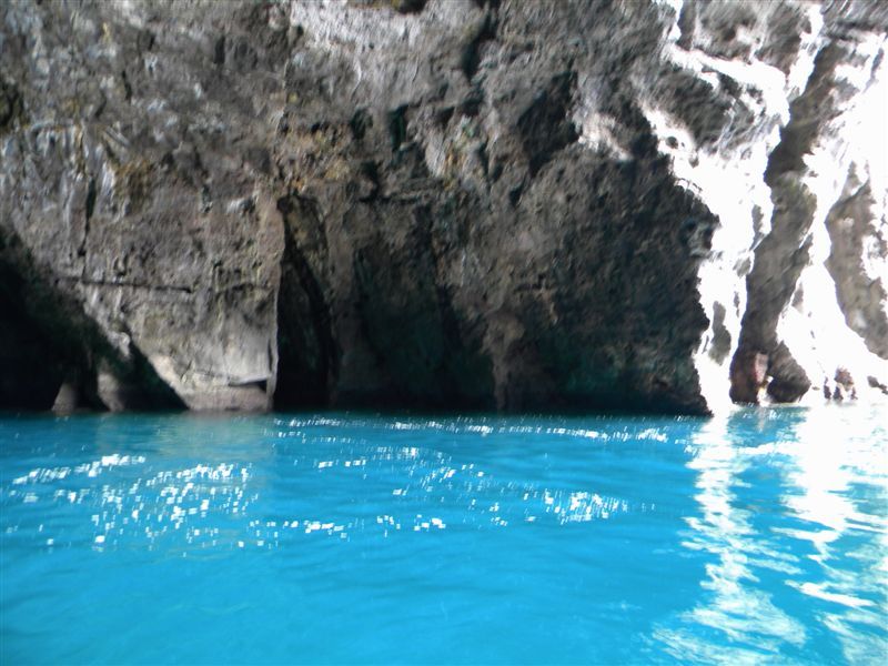 Sea Caves at Harhei